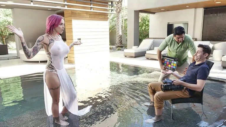 The Scent Of MILF (TeamSkeet 2019)
