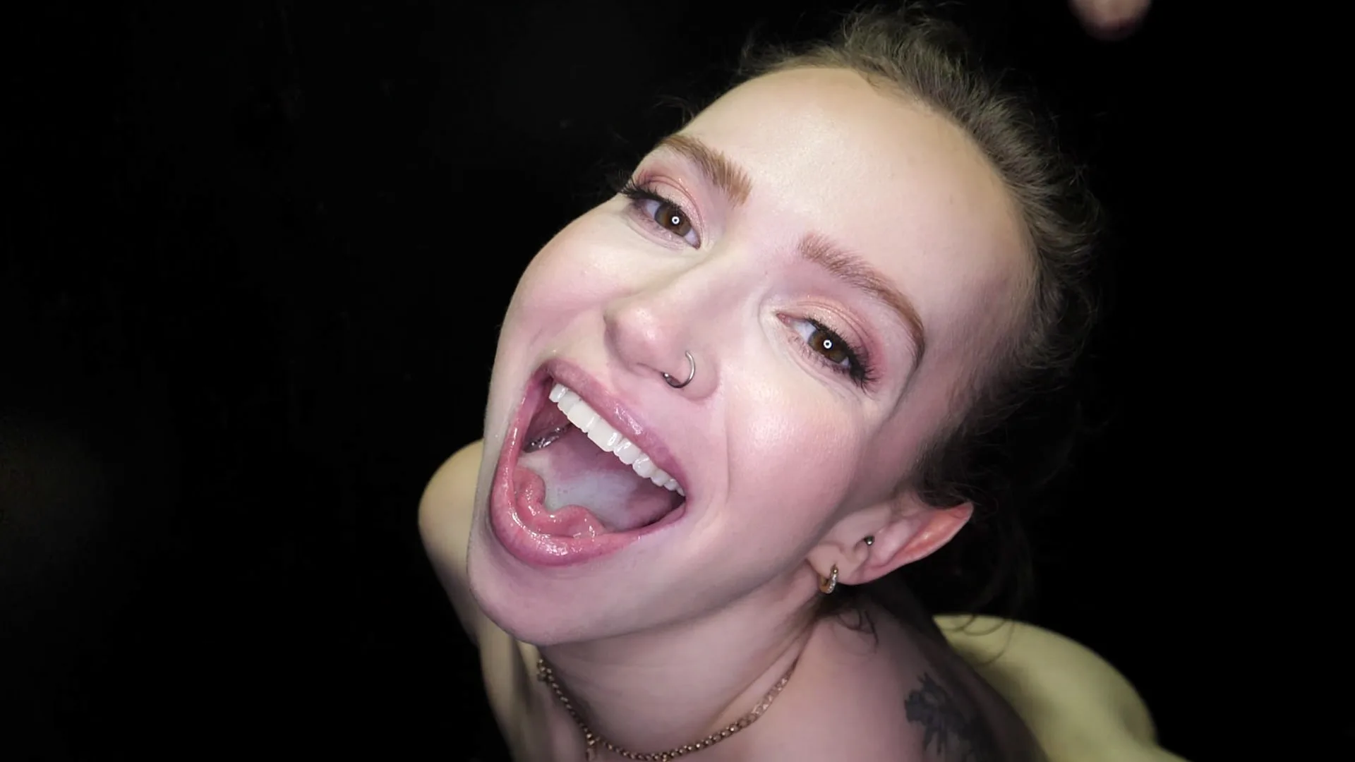 HAZEL PAIGE'S SECOND GLORYHOLE (BlowPass 2024)