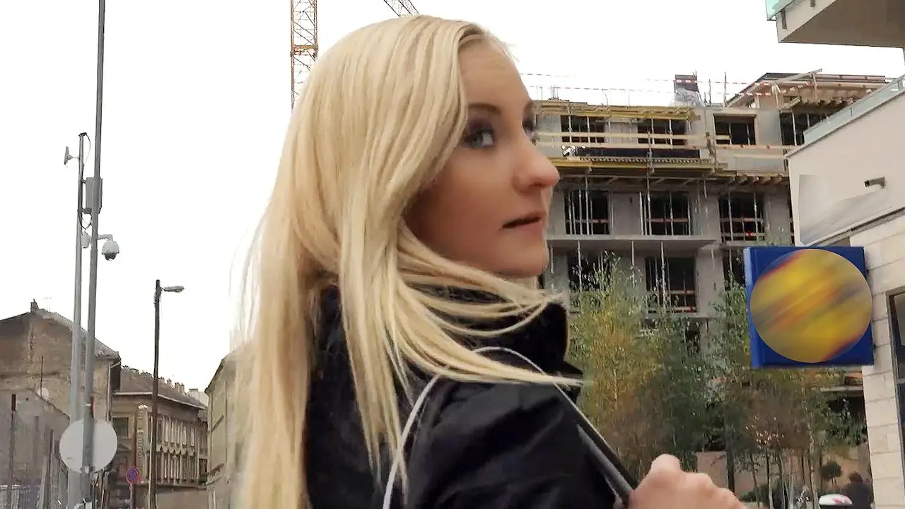 Blonde Fucked Through Pantyhose (Mofos 2016)