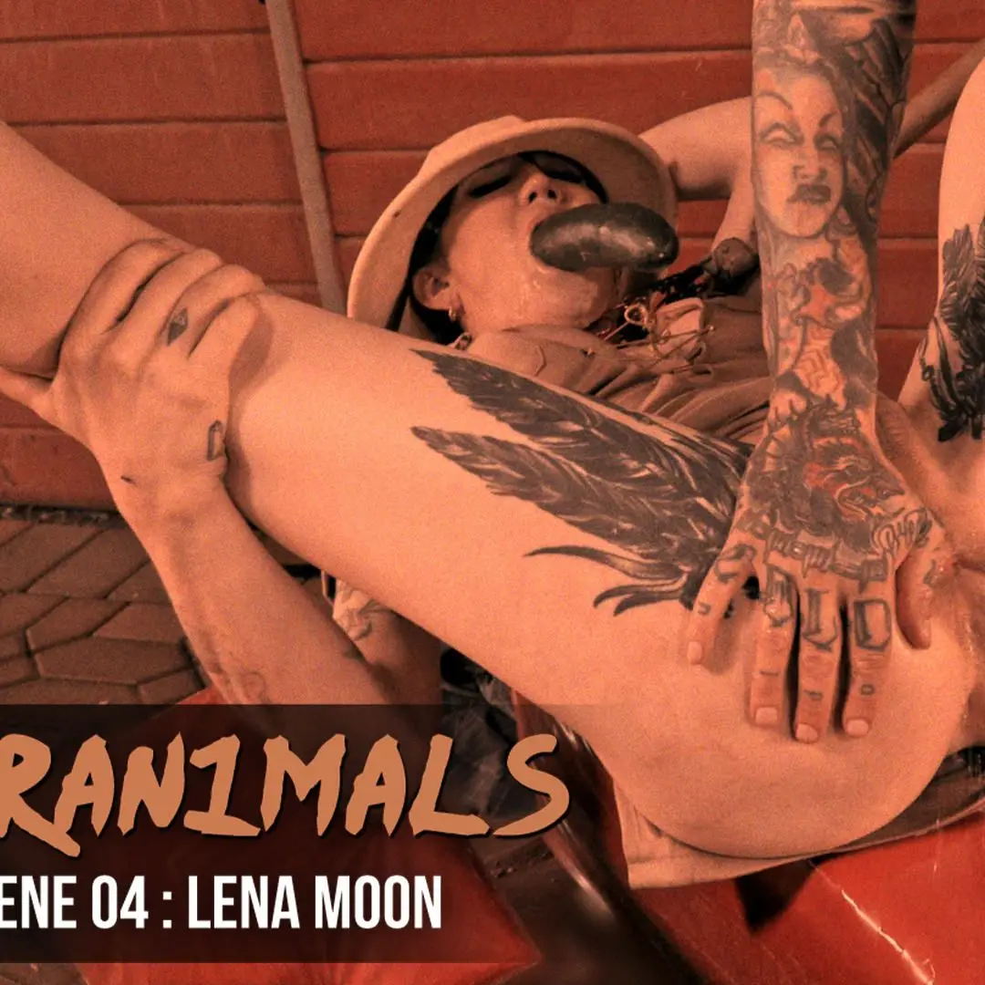TS Lena Moon: Anal Gaping + Milk Enema (EvilAngel 2020)