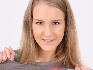 CutiesGalore presents Malia (21Sextury 2012)