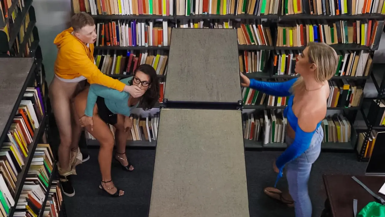 Sneaky Librarian Gets College Cock (RealityKings 2023)