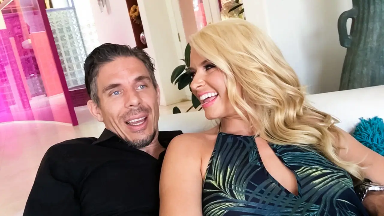 BTS-Mick Loves Anikka (EvilAngel 2016)