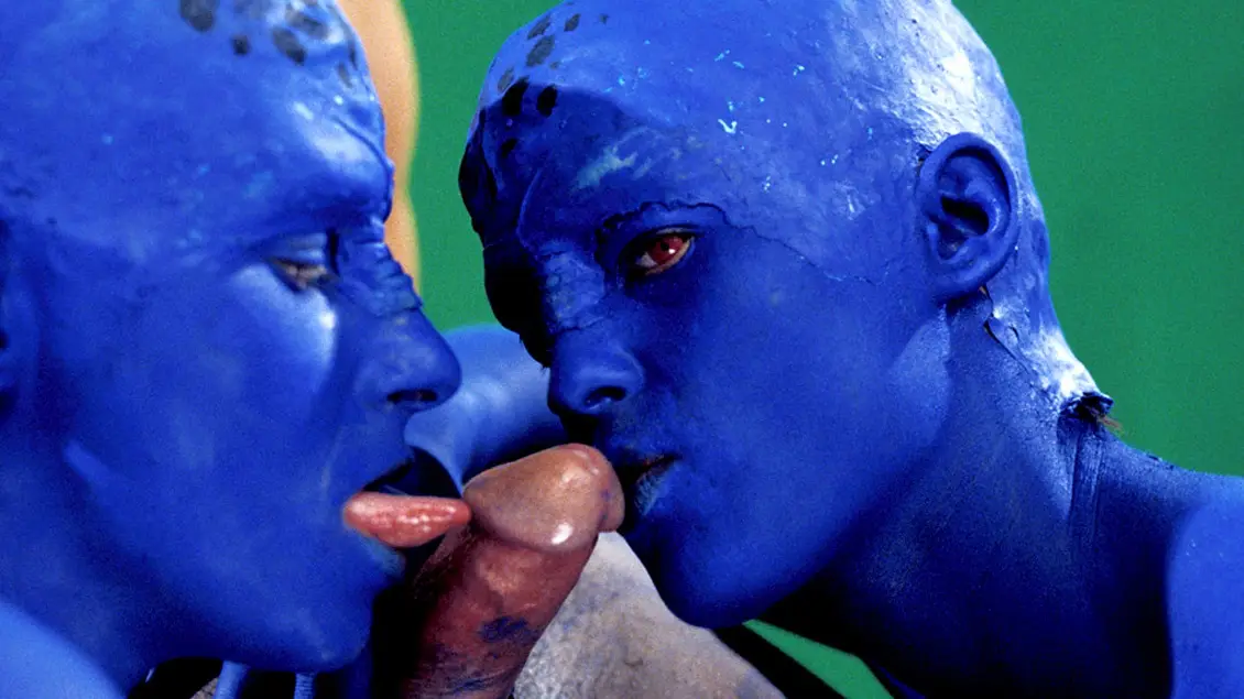Martians Stephanie and Tavalia Griffin Give an Earthling a Blowjob (Private 2011)