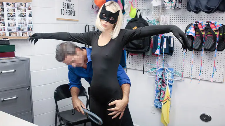 Case No. 7906165 - The Cat Burglar (TeamSkeet 2021)